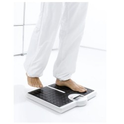SECA BILANCIA DIGITALE SECA ROBUSTA 813 CON PEDANA EXTRA-LARGE. PORTATA 200 KG.