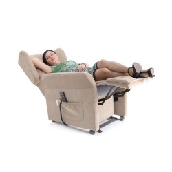 MORETTI POLTRONA ELEVABILE DOLCEVITA - CON 2 MOTORI, FUNZIONE RELAX E METTINPIEDI